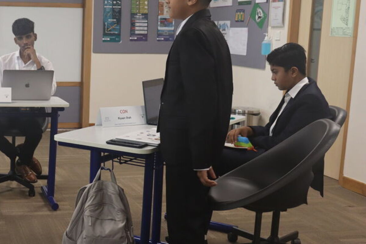 Students debating CON side at SDI Championship