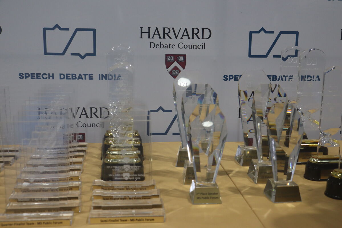 SDI x HDC Championship trophies